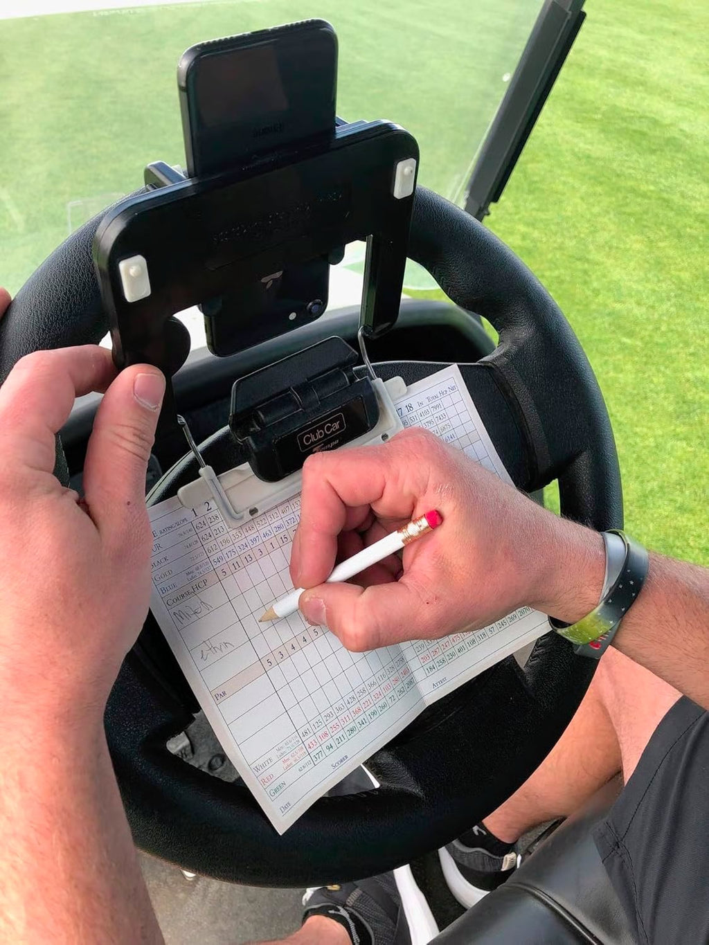 🔥Hot Sale 49% off🌟⛳ Golf cart steering wheel phone holder